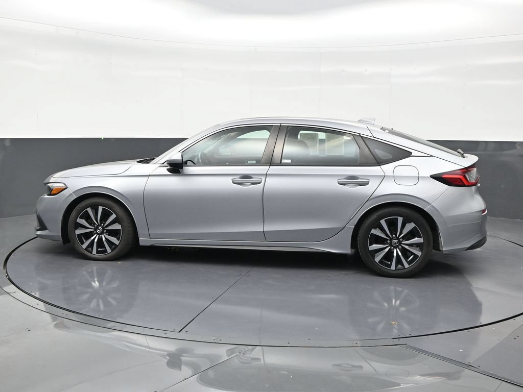 Used 2022 Honda Civic EX-L image 2
