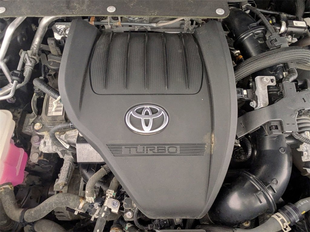 Used 2023 Toyota Highlander XLE image 33