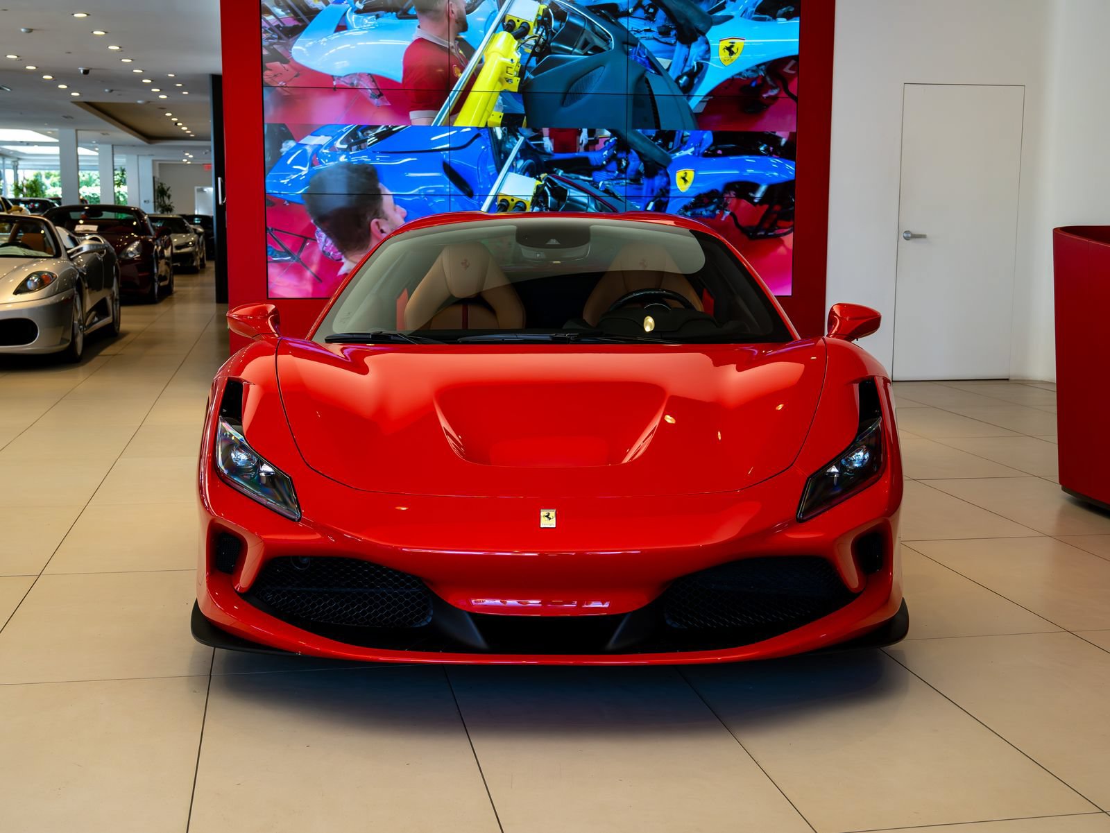 Certified 2021 Ferrari F8 Tributo RWD image 29