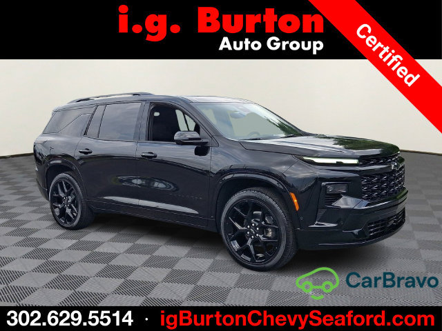 Used 2025 Chevrolet Traverse RS FWD image 1