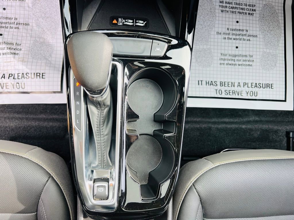 Used 2024 Chevrolet Trax ACTIV w/ Sunroof Package image 13