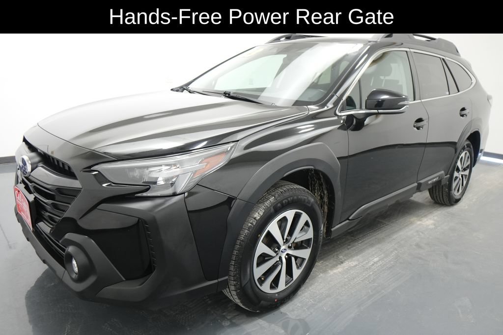 Used 2023 Subaru Outback Premium AWD/4WD image 3