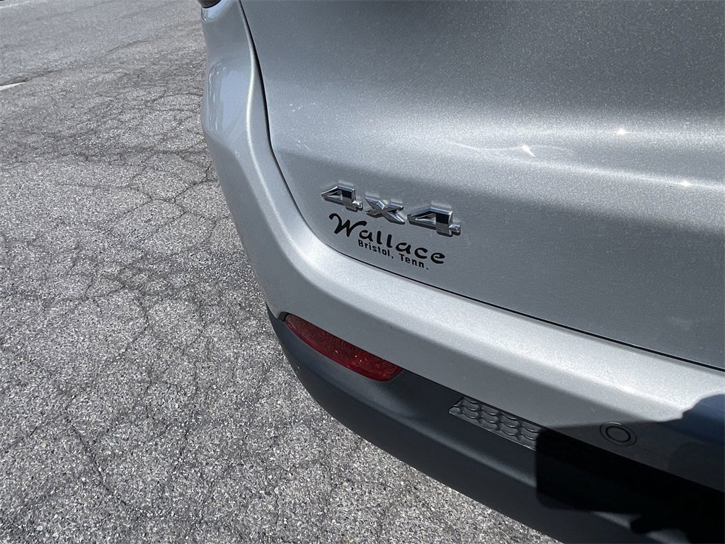 Used 2024 Jeep Compass Limited image 7