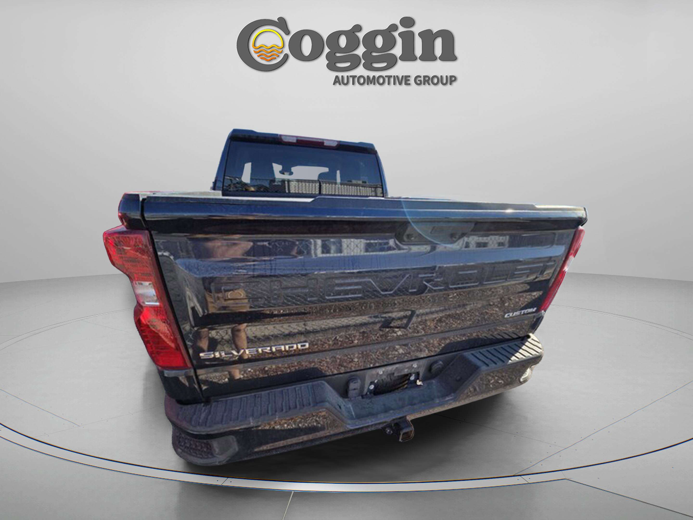 Certified 2022 Chevrolet Silverado 1500 Custom image 4