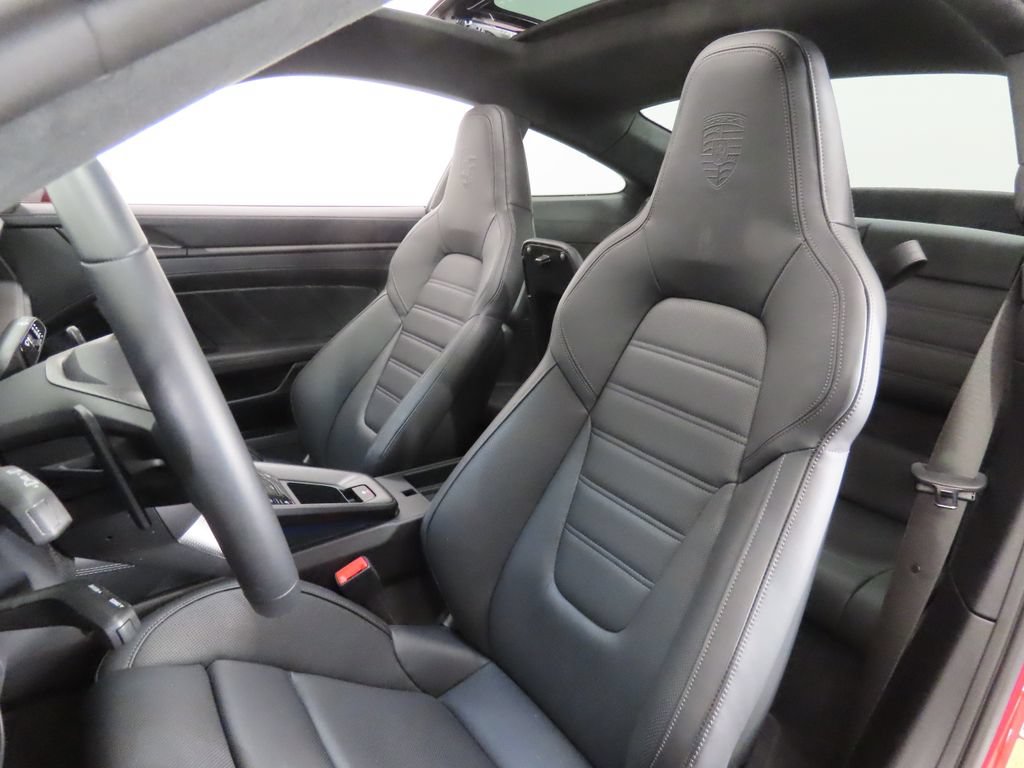 Certified 2026 Porsche 911 Carrera GTS RWD image 5