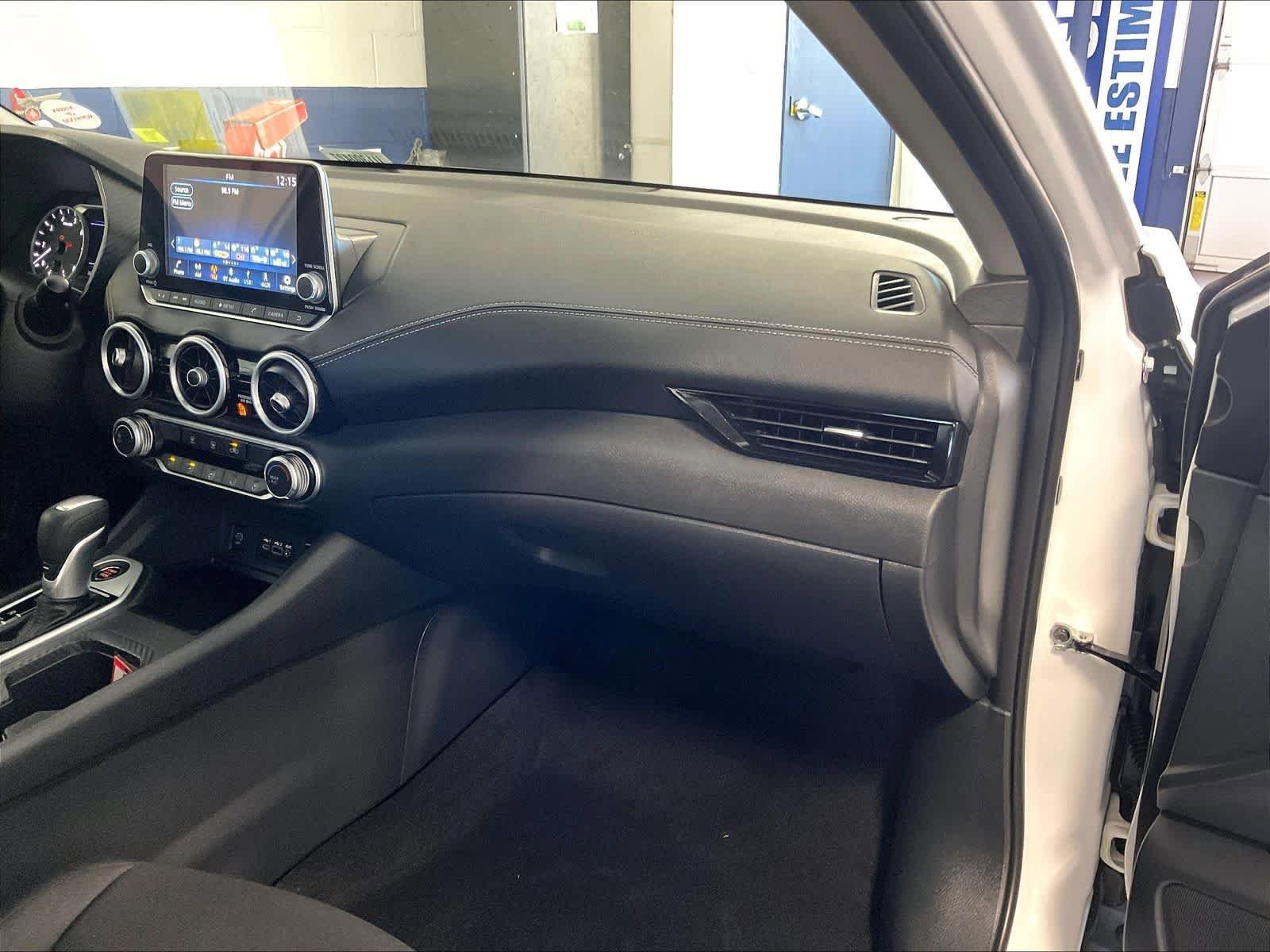 Certified 2025 Nissan Sentra SV FWD image 13