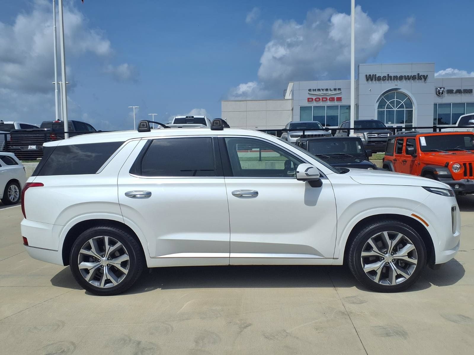 Used 2022 Hyundai Palisade Limited FWD image 5
