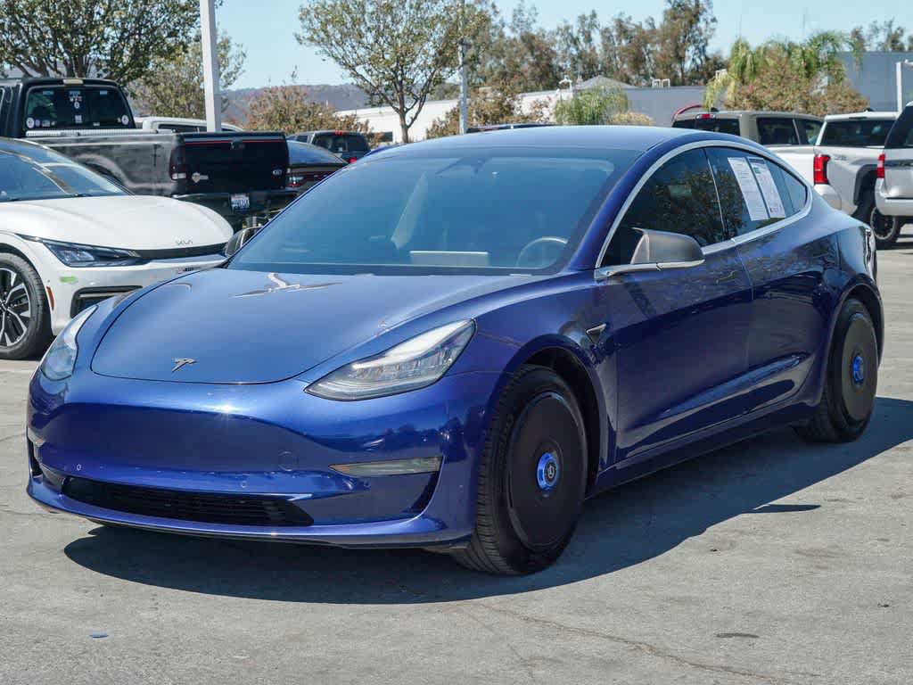 Used 2020 Tesla Model 3 Standard Range Plus RWD image 3