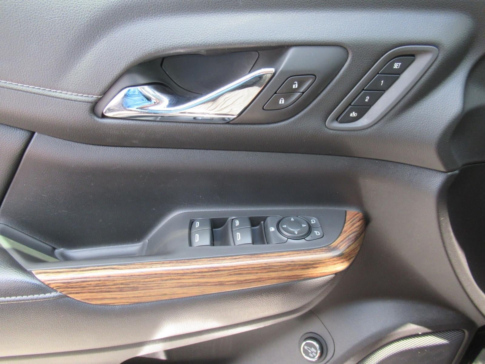 Used 2019 GMC Acadia Denali w/ Technology Package FWD image 22