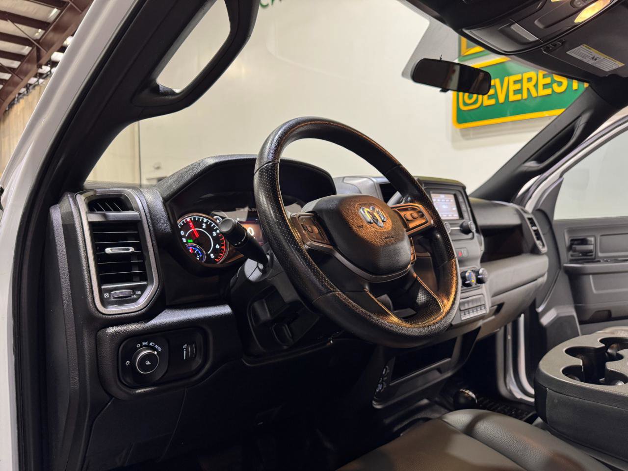 Used 2023 RAM 3500 Tradesman w/ Snow Chief Group AWD/4WD image 10