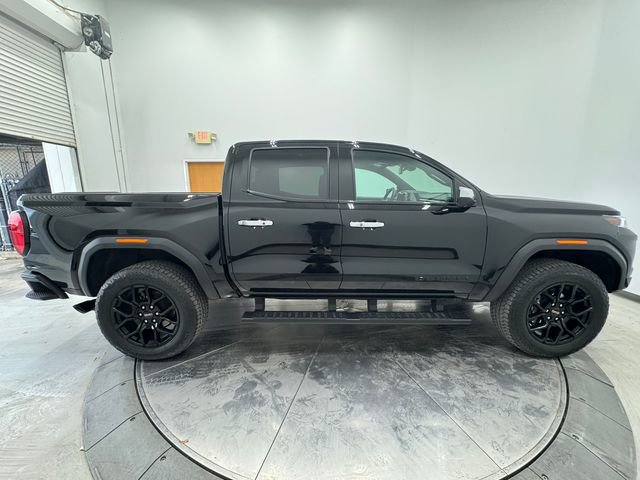 Used 2025 GMC Canyon Denali w/ LPO, Denali Black Edition AWD/4WD image 15