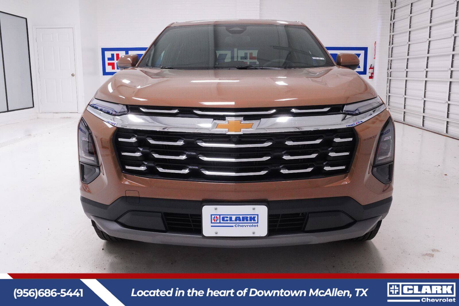 New 2027 Chevrolet Equinox LT FWD image 3