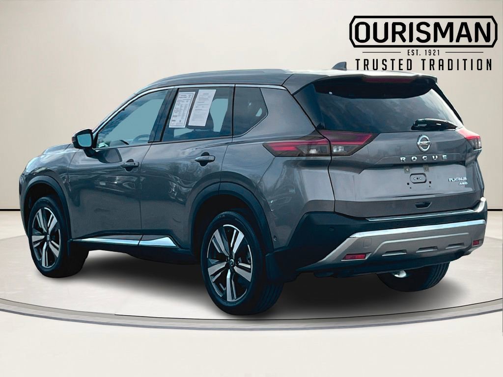 Used 2021 Nissan Rogue Platinum image 4