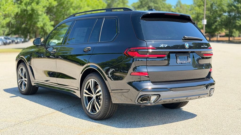 New 2027 BMW X7 xDrive40i w/ M Sport Package AWD/4WD image 4