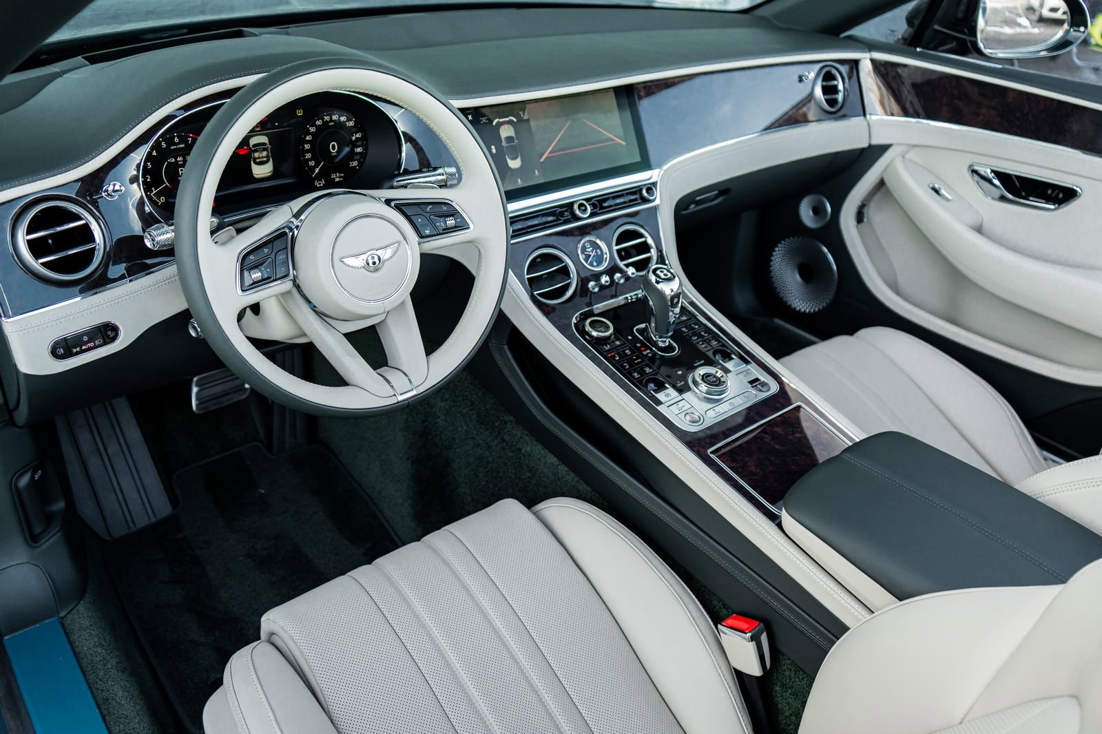 New 2026 Bentley Continental GTC image 32