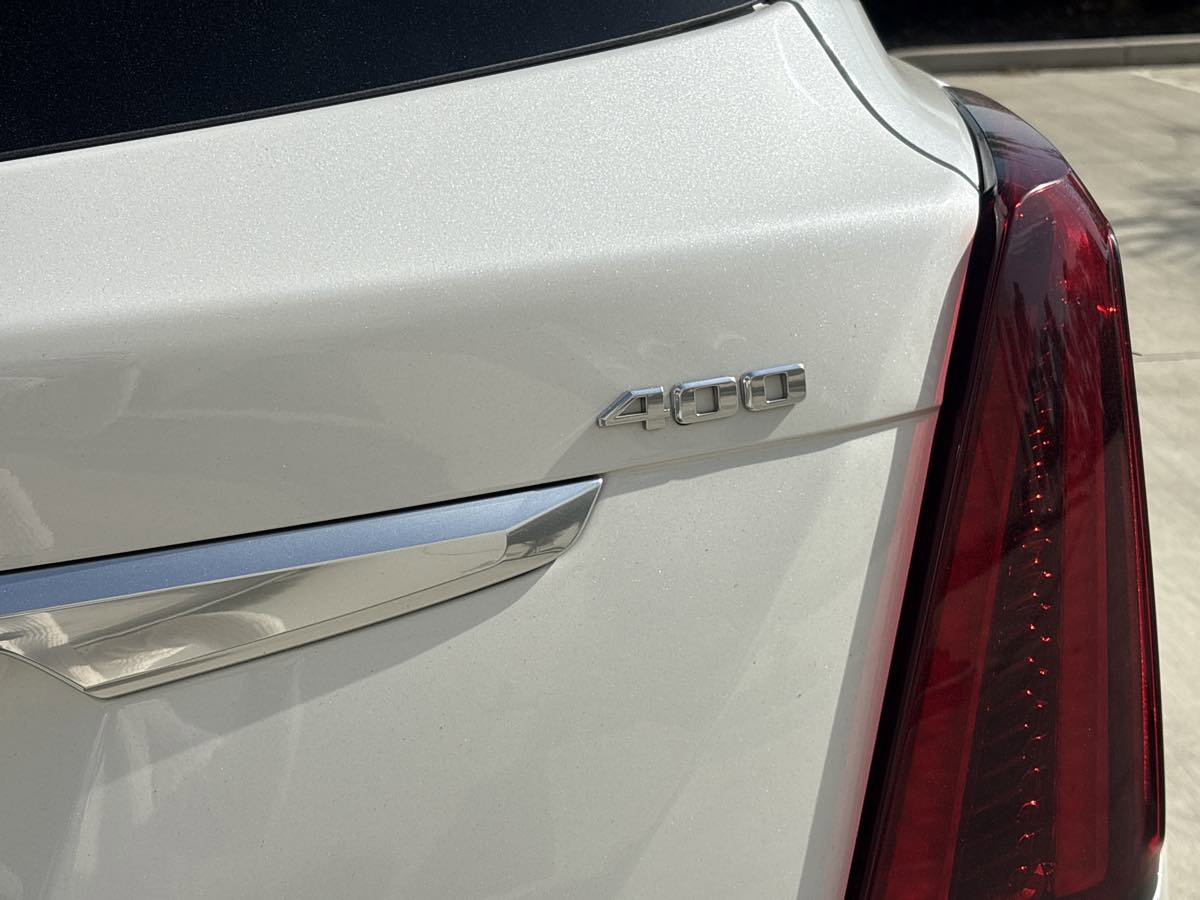 Used 2020 Cadillac XT5 Premium Luxury image 9