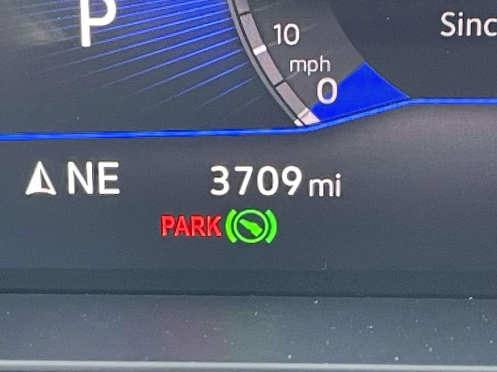 Used 2025 Volkswagen Taos S AWD/4WD image 17