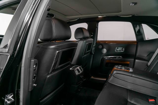 Used 2012 Rolls-Royce Ghost image 16