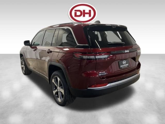 New 2026 Jeep Grand Cherokee Limited w/ Luxury Tech Group II AWD/4WD image 9