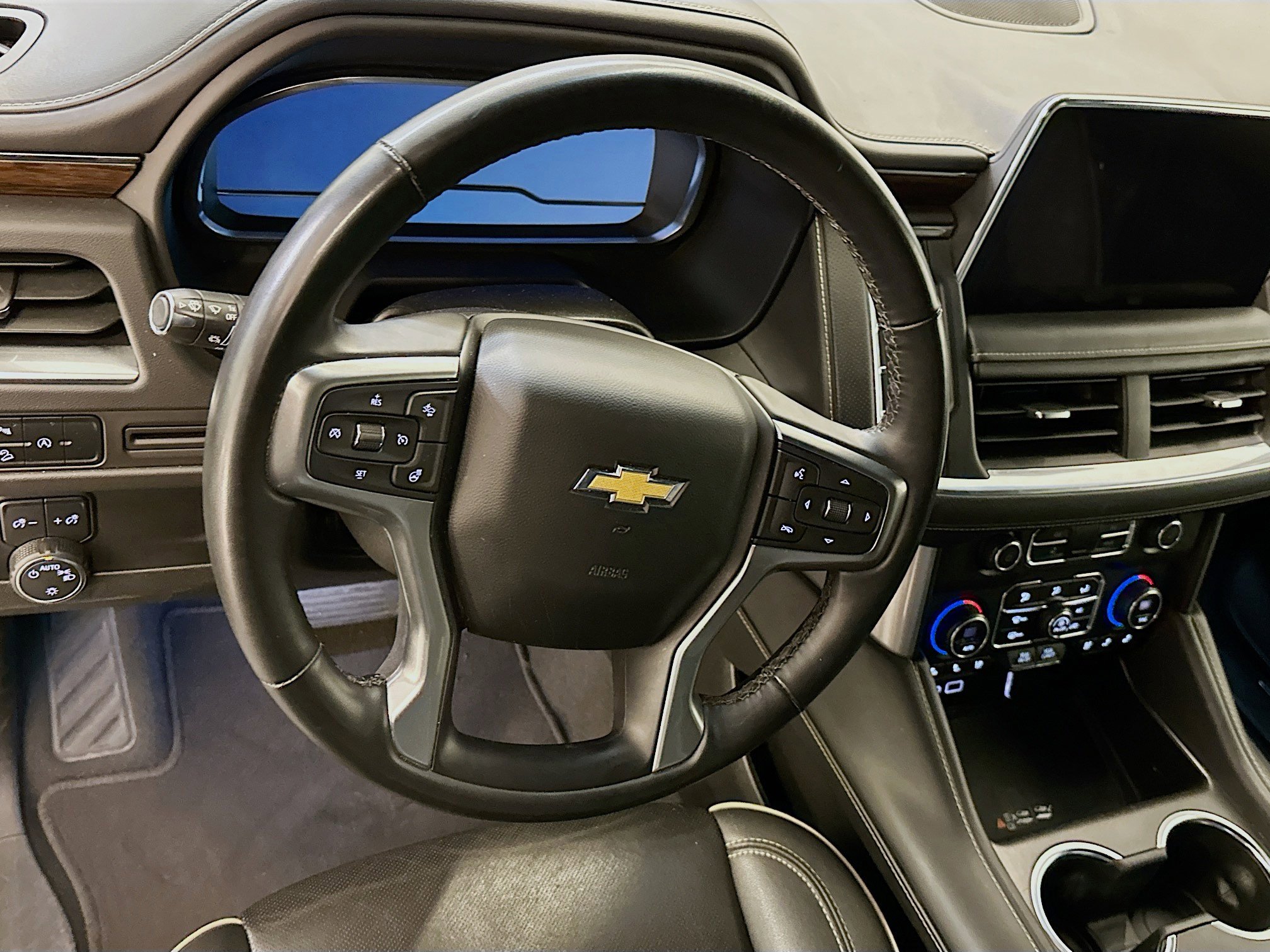 Used 2024 Chevrolet Tahoe Premier image 18