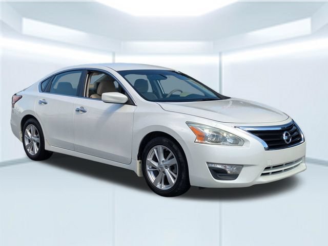 Used 2014 Nissan Altima 2.5 SV FWD image 8