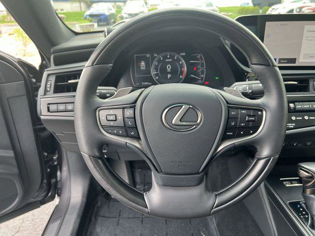 Certified 2023 Lexus ES 350 Ultra Luxury w/ Accessory Package (Z1) image 12