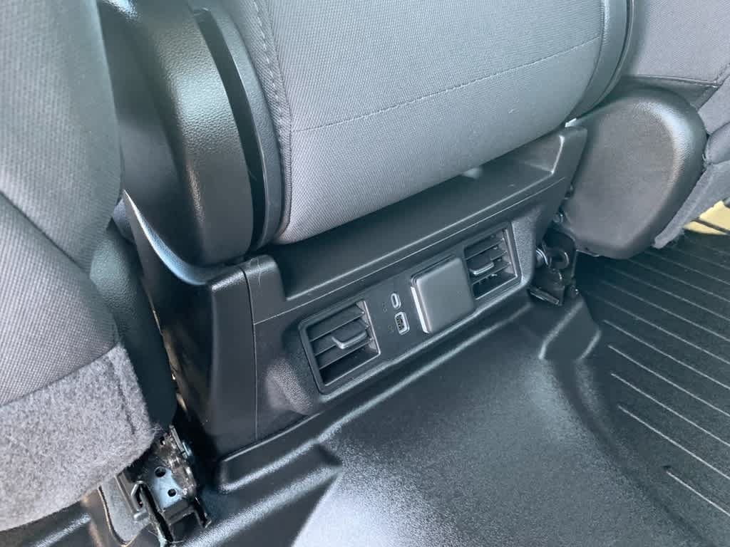 Certified 2025 Chevrolet Silverado 1500 LT AWD/4WD image 23