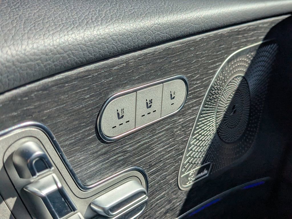 Certified 2025 Mercedes-Benz GLE 450e 4MATIC image 10