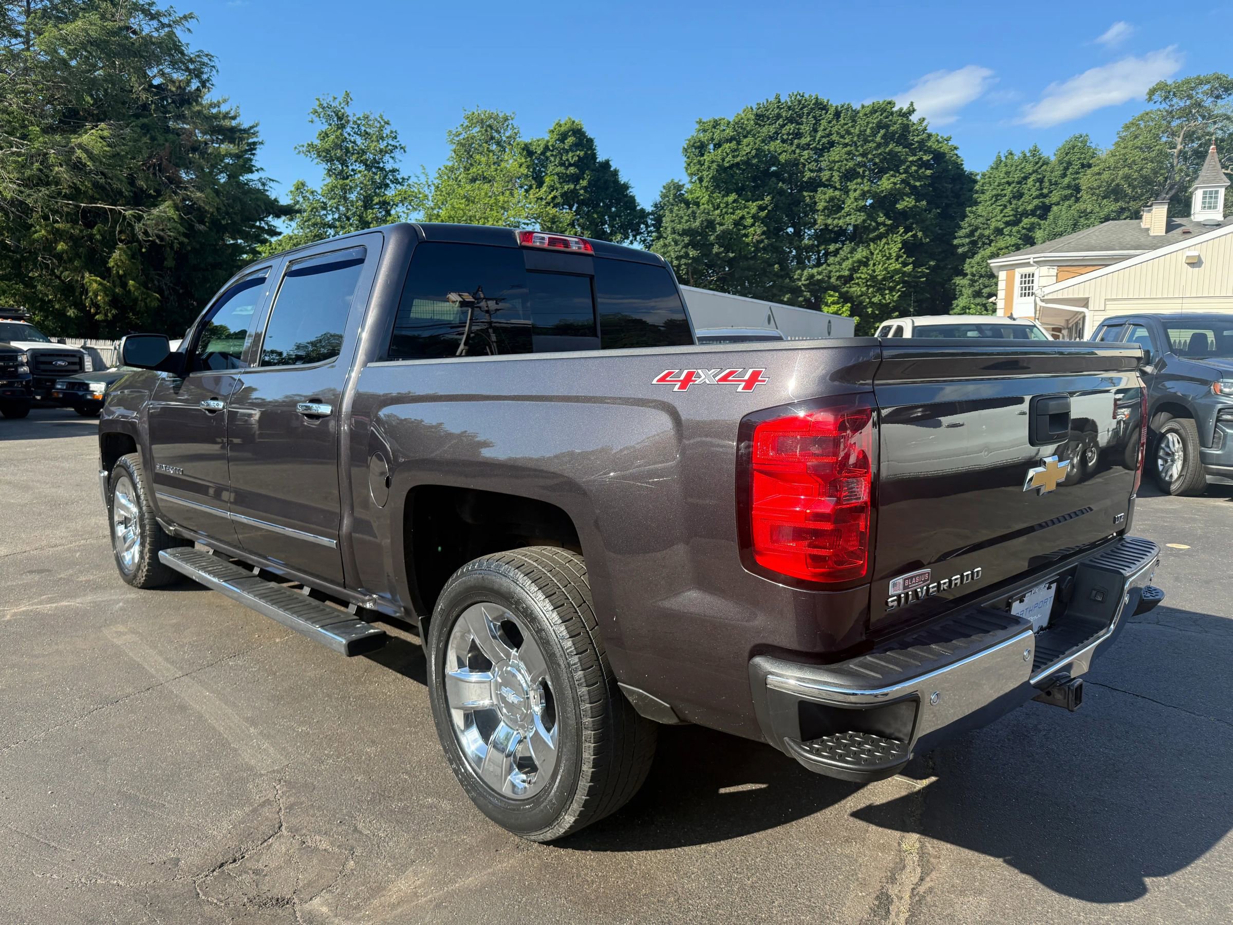 Used 2014 Chevrolet Silverado 1500 LTZ w/ LTZ Plus Package AWD/4WD image 3