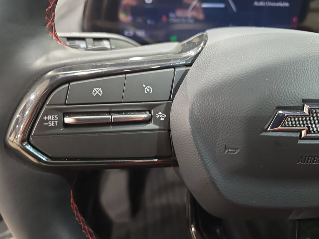 New 2025 Chevrolet Equinox EV RS w/ LPO, Illumination Package AWD/4WD image 18