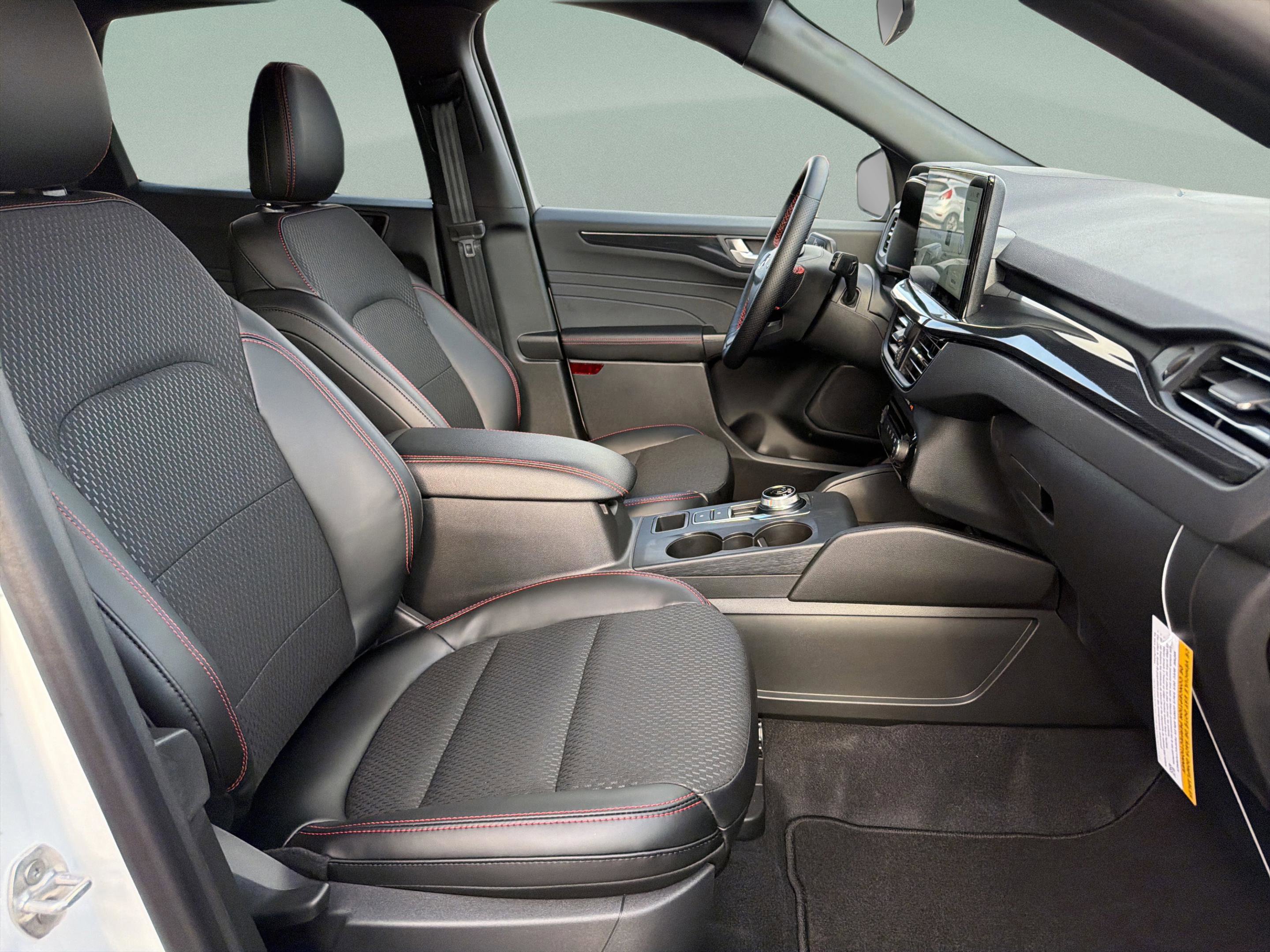 New 2026 Ford Escape ST-Line w/ Tech Pack #1 image 27