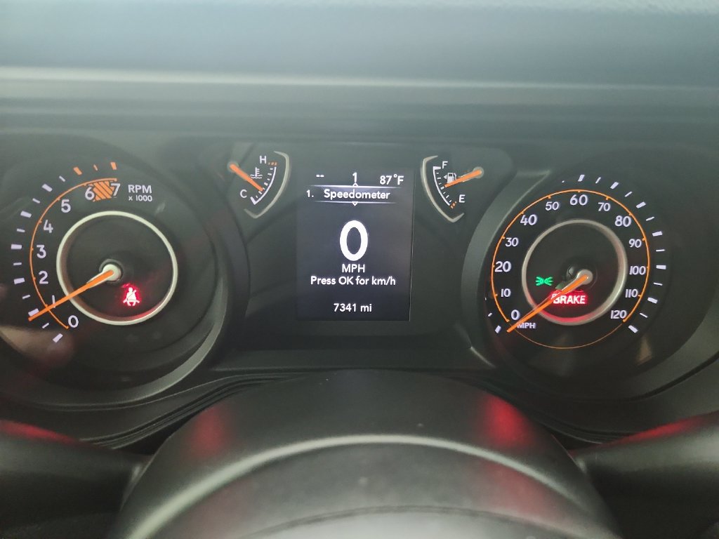 Certified 2025 Jeep Wrangler Sport AWD/4WD image 26