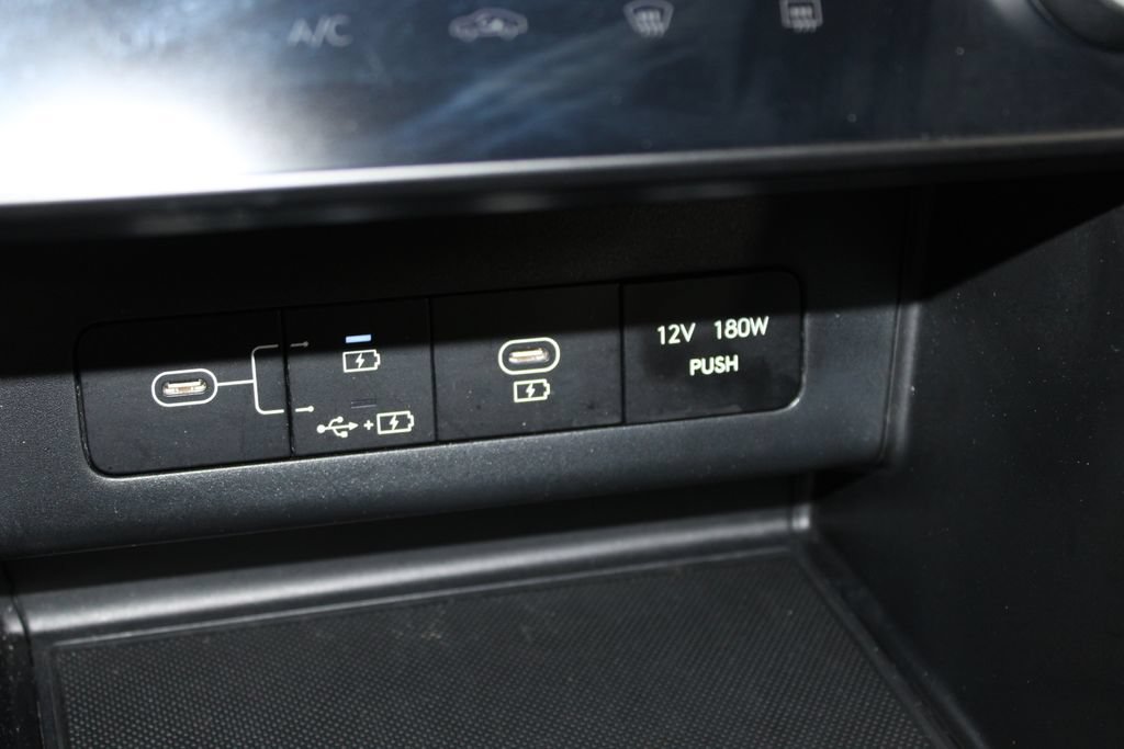 Used 2025 Hyundai Sonata SEL FWD image 45