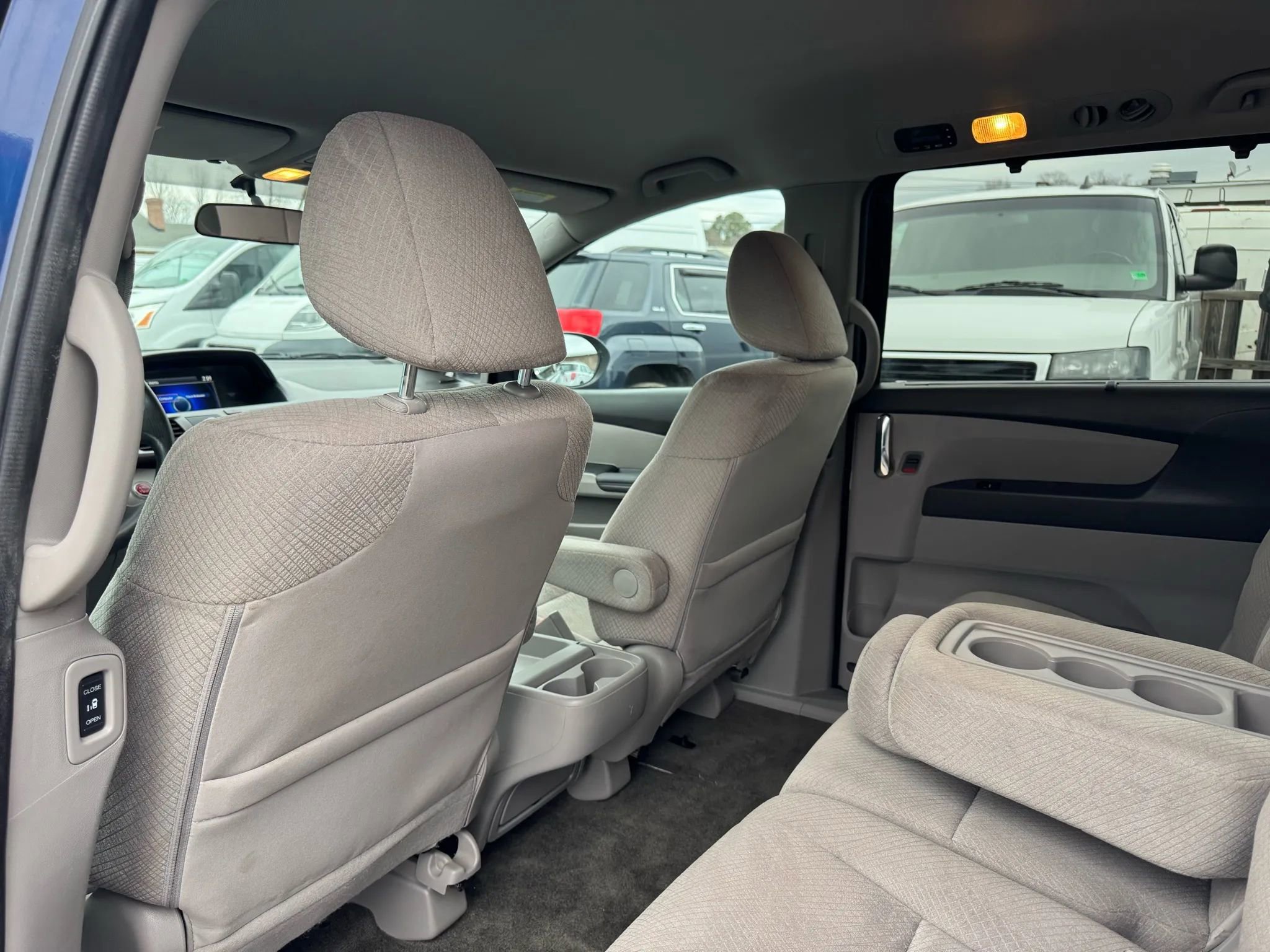 Used 2015 Honda Odyssey EX image 77