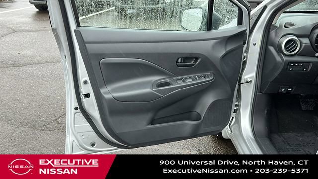Used 2025 Nissan Versa S w/ Trunk Package image 8