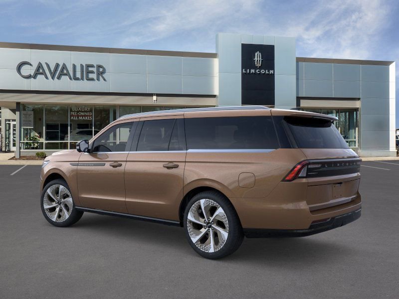 New 2026 Lincoln Navigator L Black Label AWD/4WD image 4