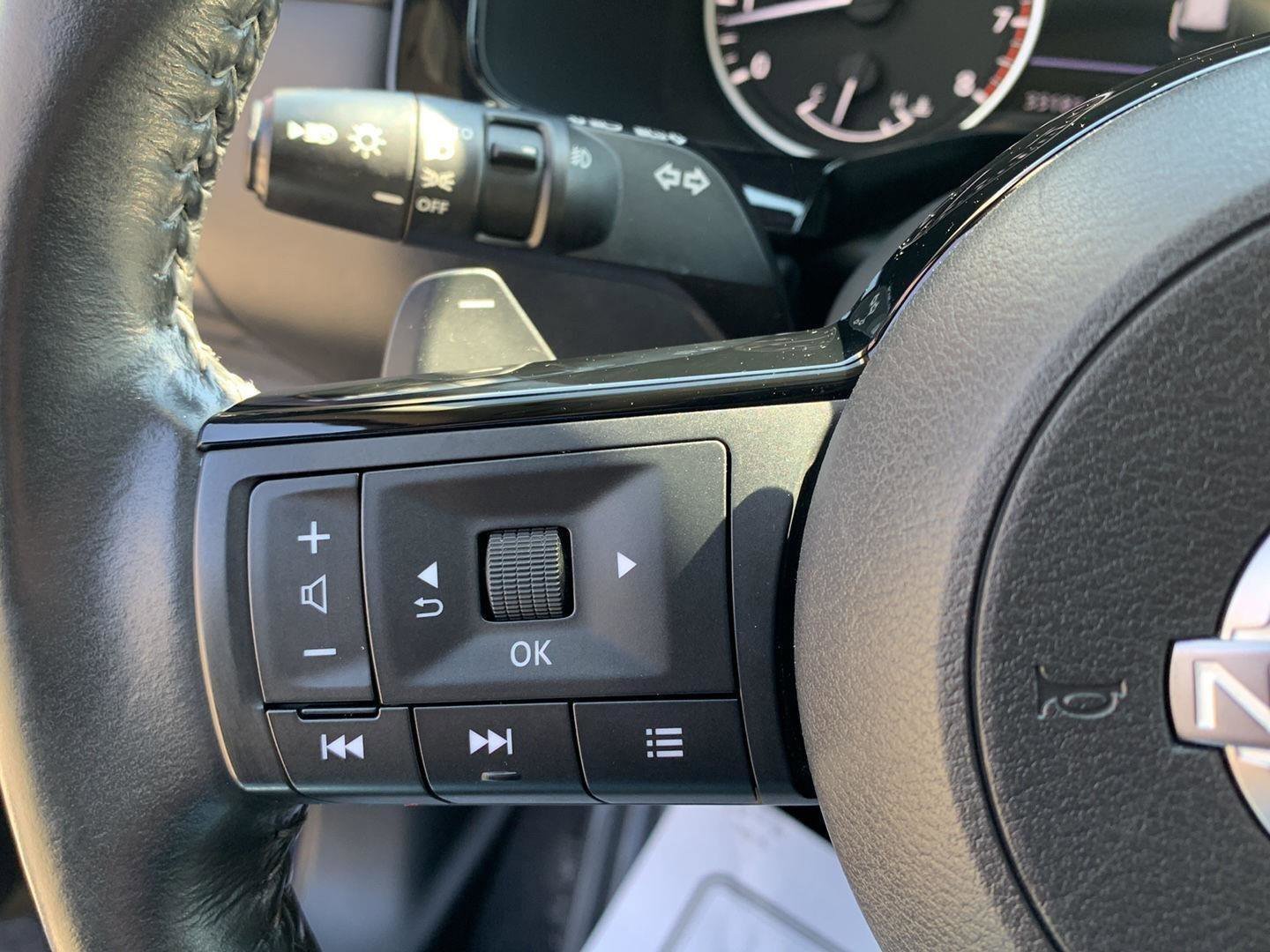 Certified 2022 Nissan Pathfinder SL w/ SL Premium Package image 26