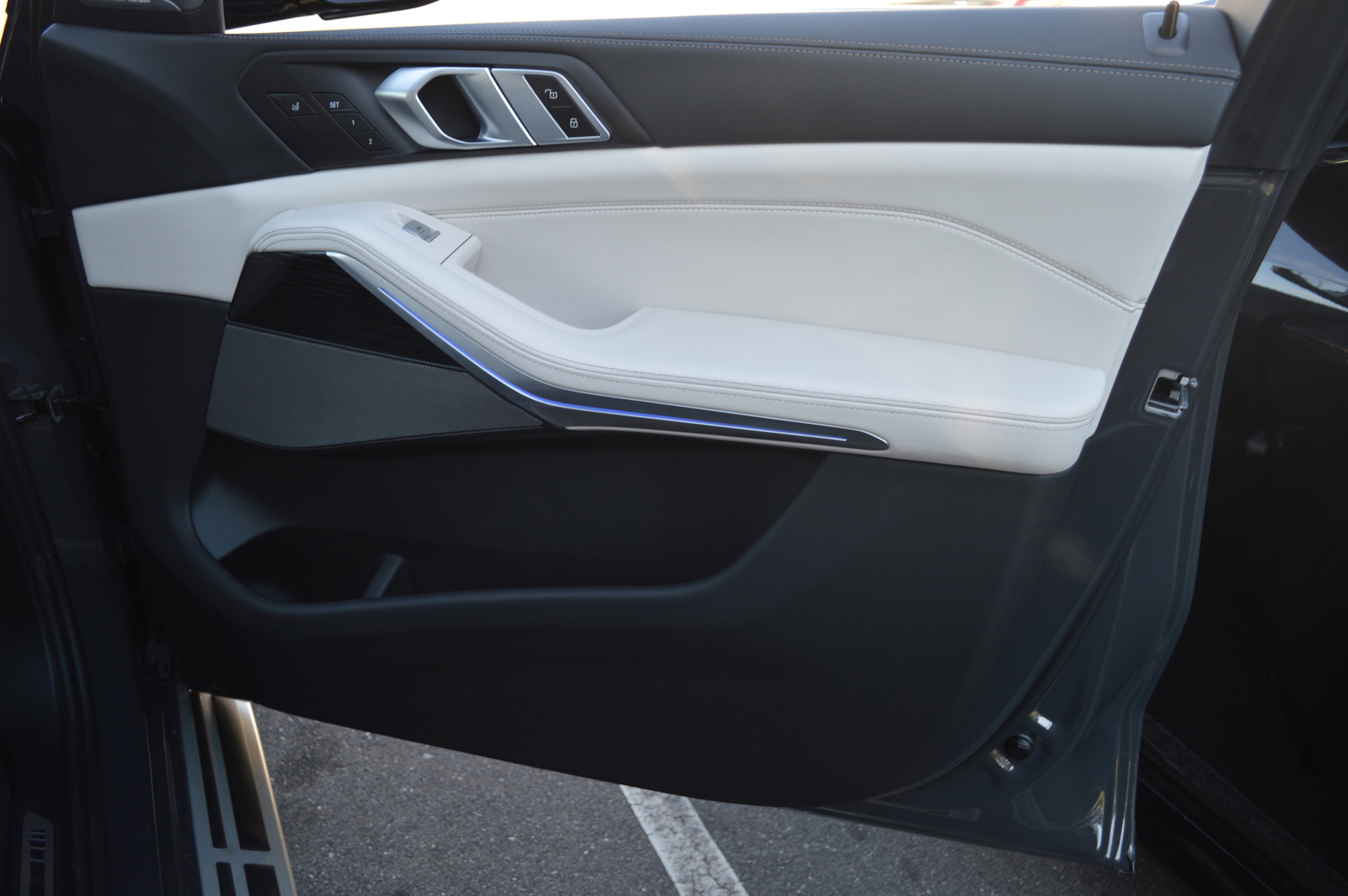 Certified 2025 BMW X7 xDrive40i image 36