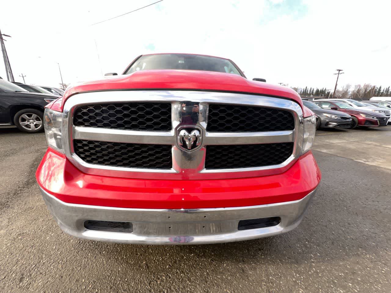 Used 2024 RAM 1500 Classic SLT AWD/4WD image 29