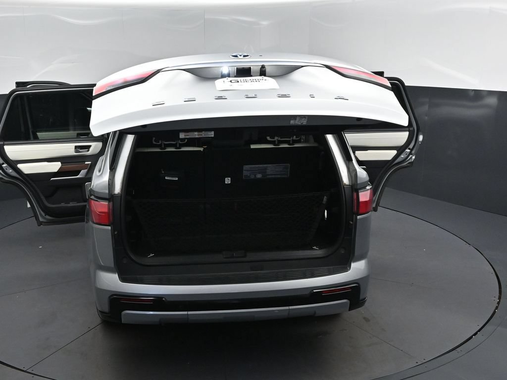 Used 2023 Toyota Sequoia Capstone AWD/4WD image 49