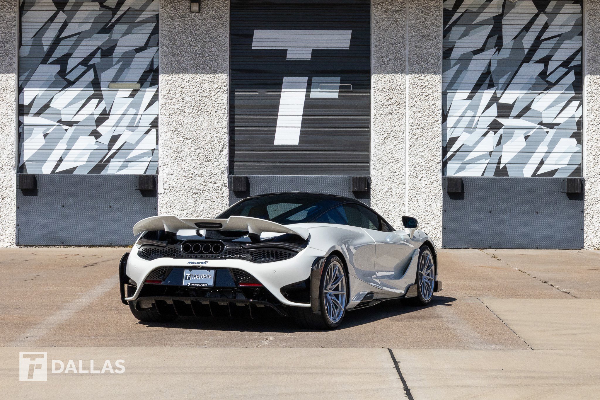Used 2021 McLaren 765LT image 17