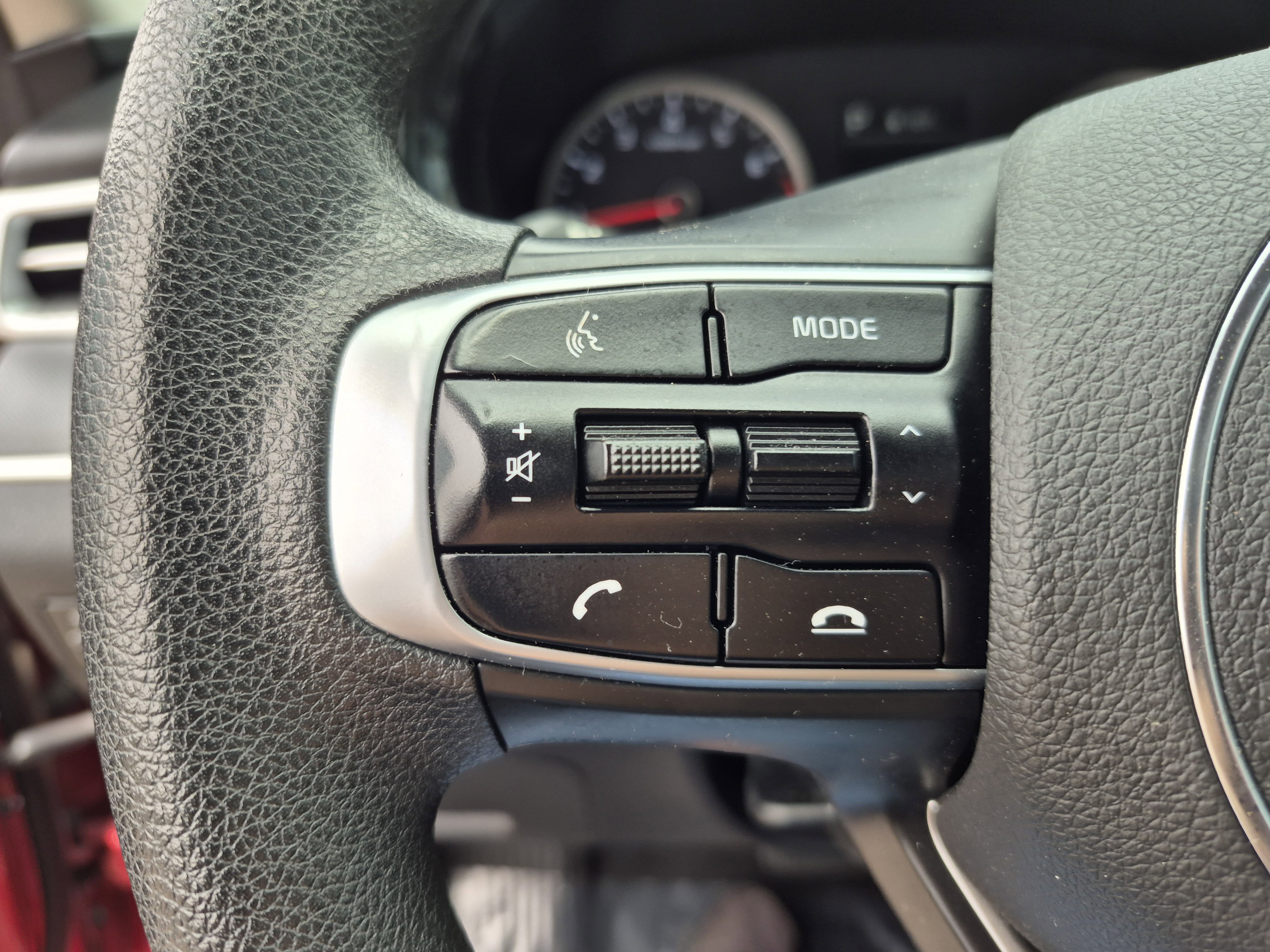 Used 2021 Kia K5 LX FWD image 35
