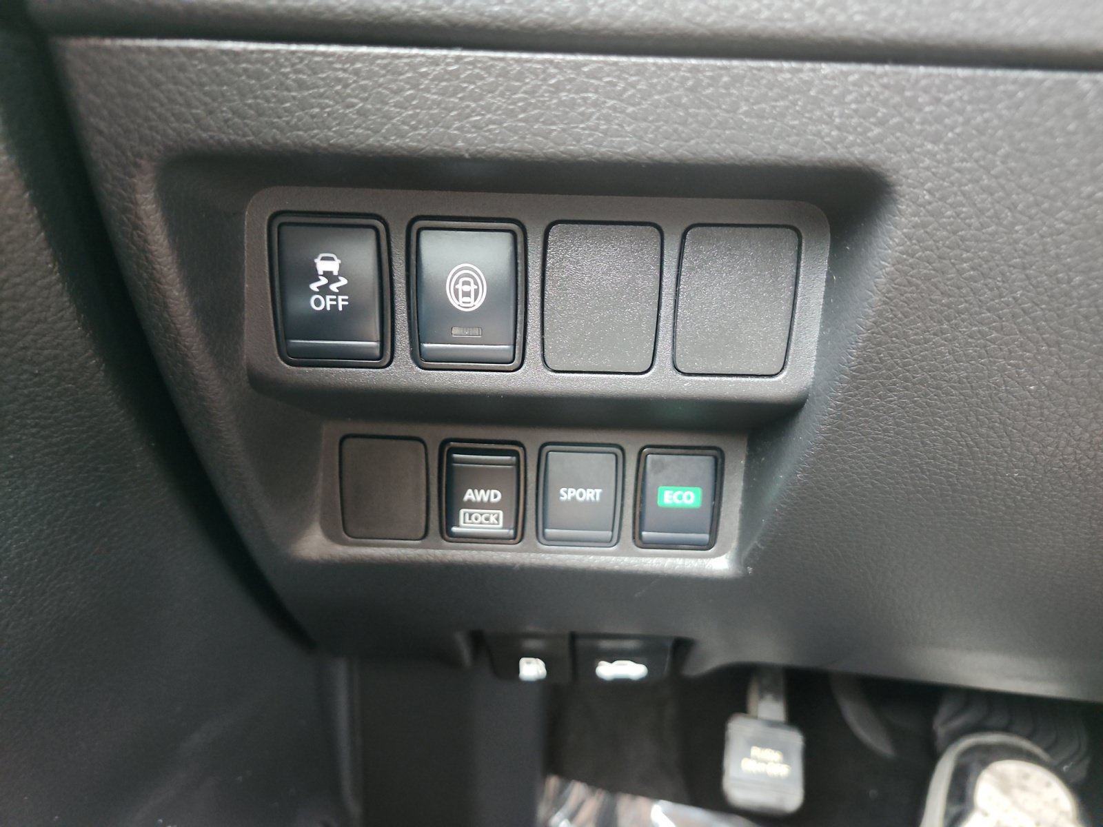 Used 2021 Nissan Rogue Sport S AWD/4WD image 19