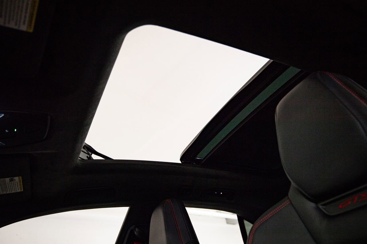 New 2026 Porsche Macan GTS Electric image 30