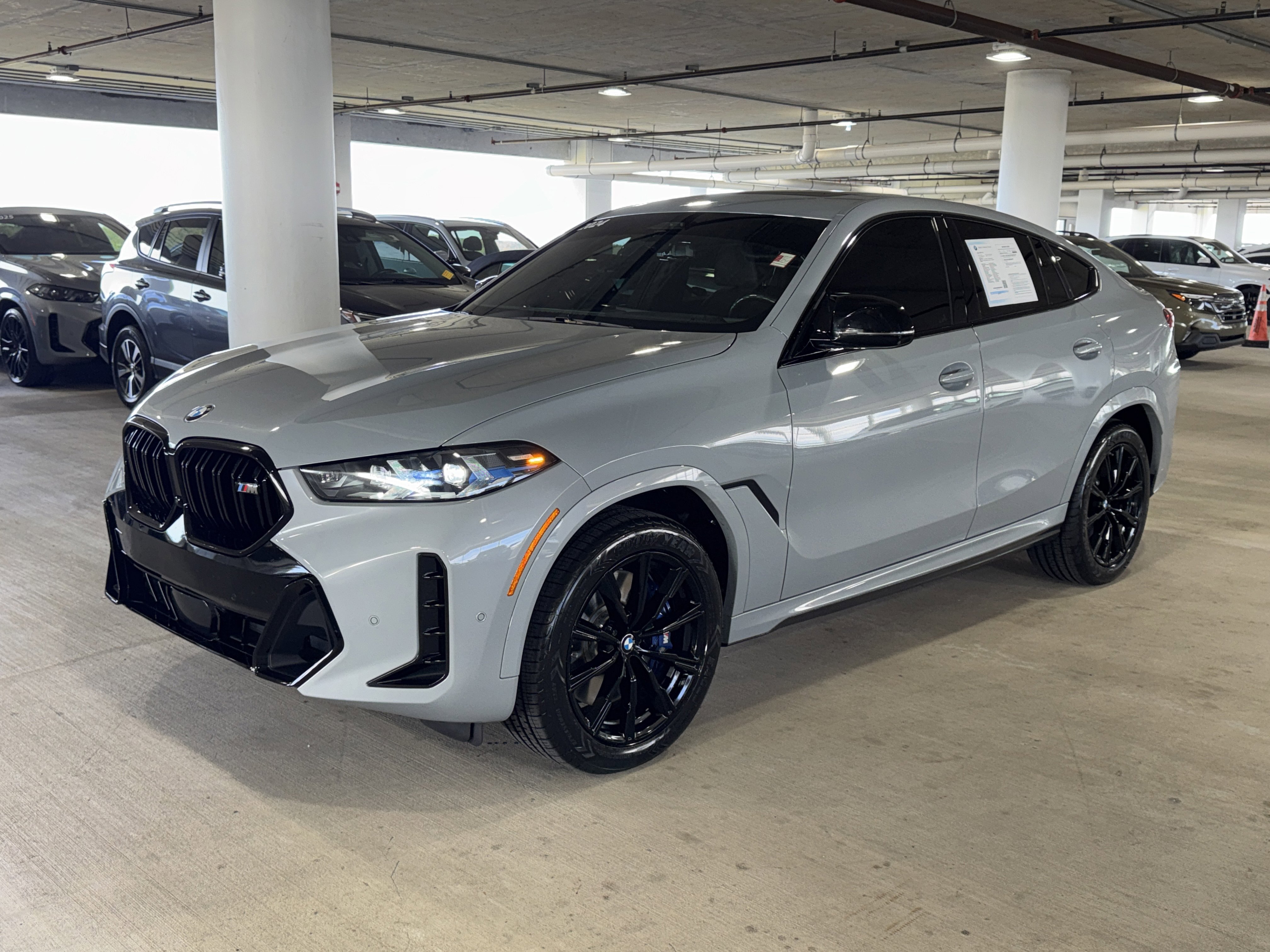 Used 2024 BMW X6 M60i image 4