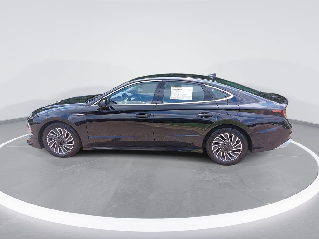 Certified 2025 Hyundai Sonata SEL FWD image 8