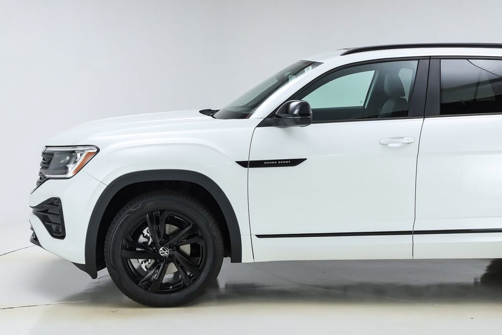 New 2026 Volkswagen Atlas Cross Sport SEL R-Line image 42