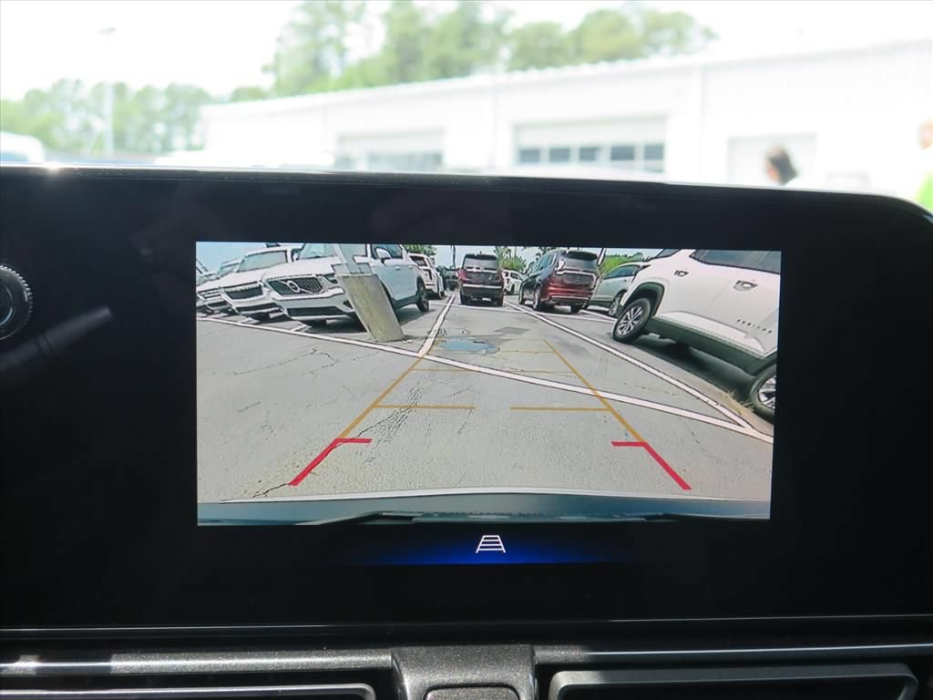 Used 2025 Chevrolet TrailBlazer LT w/ LT Cold Weather Package FWD image 12
