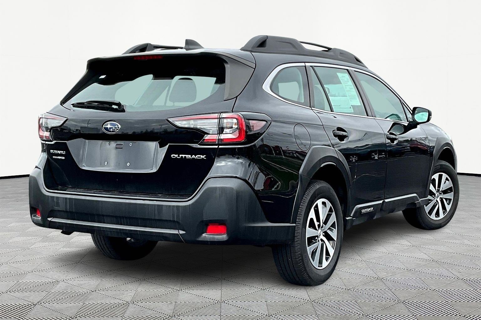 Used 2023 Subaru Outback AWD/4WD image 6