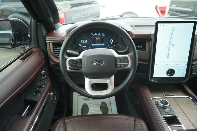Used 2022 Ford Expedition Limited RWD image 22